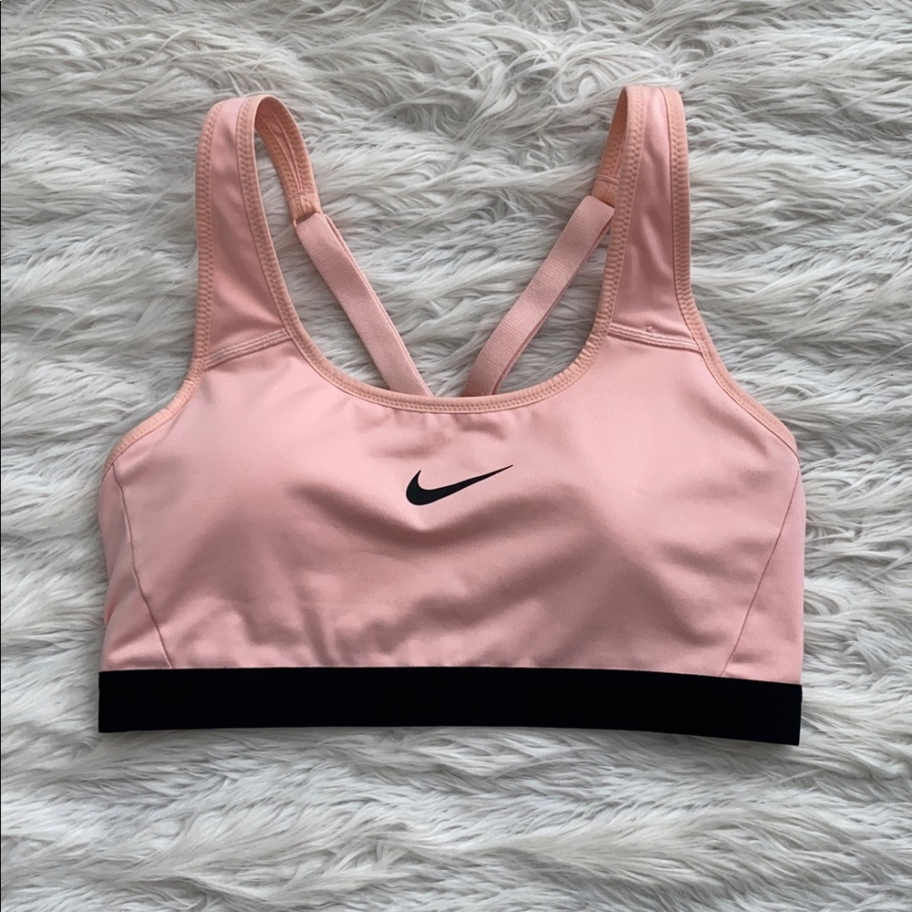 Nike | Light Pink Sports Bra